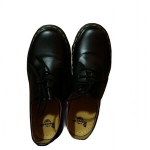 Dr Martens Mary Jane Platform loafer shoes size 8